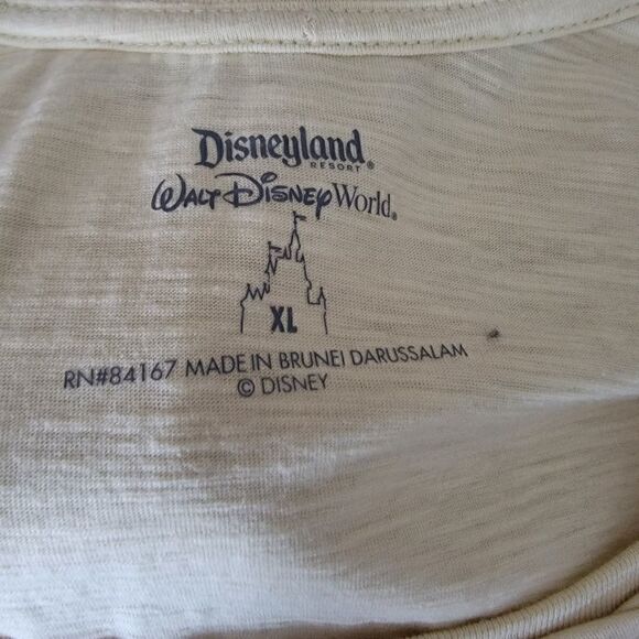 Disneyland Resort Top with Mickey Mouse made out of Sequins. Size XL. - Picture 8 of 8